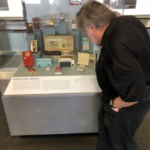 San-Francisco-airport-had-a-display-of-old-radios-and-Woz-found-one-like-the-one-he-had-as-a-kid…he-was-pretty-excited-about-that.